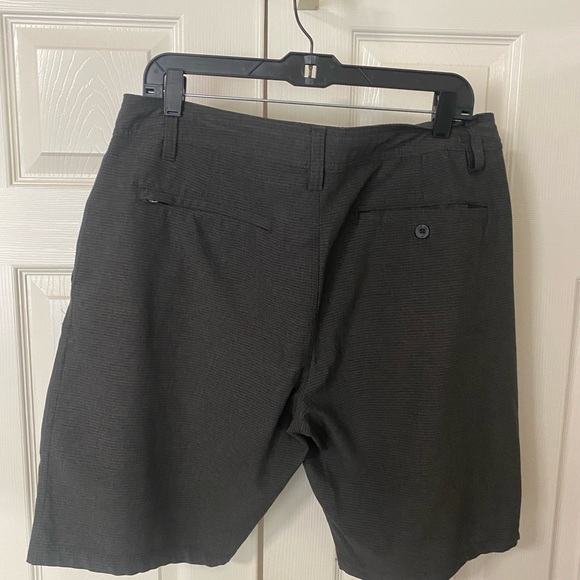 Hang Ten men’s short size 36 - Picture 2 of 5